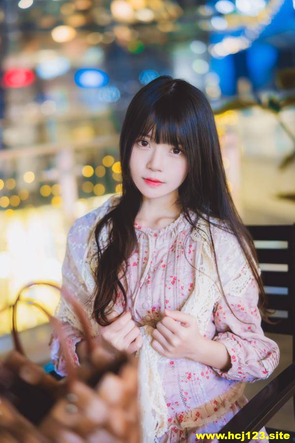 桜桃喵Cosplay 小小少女【103P/103M】