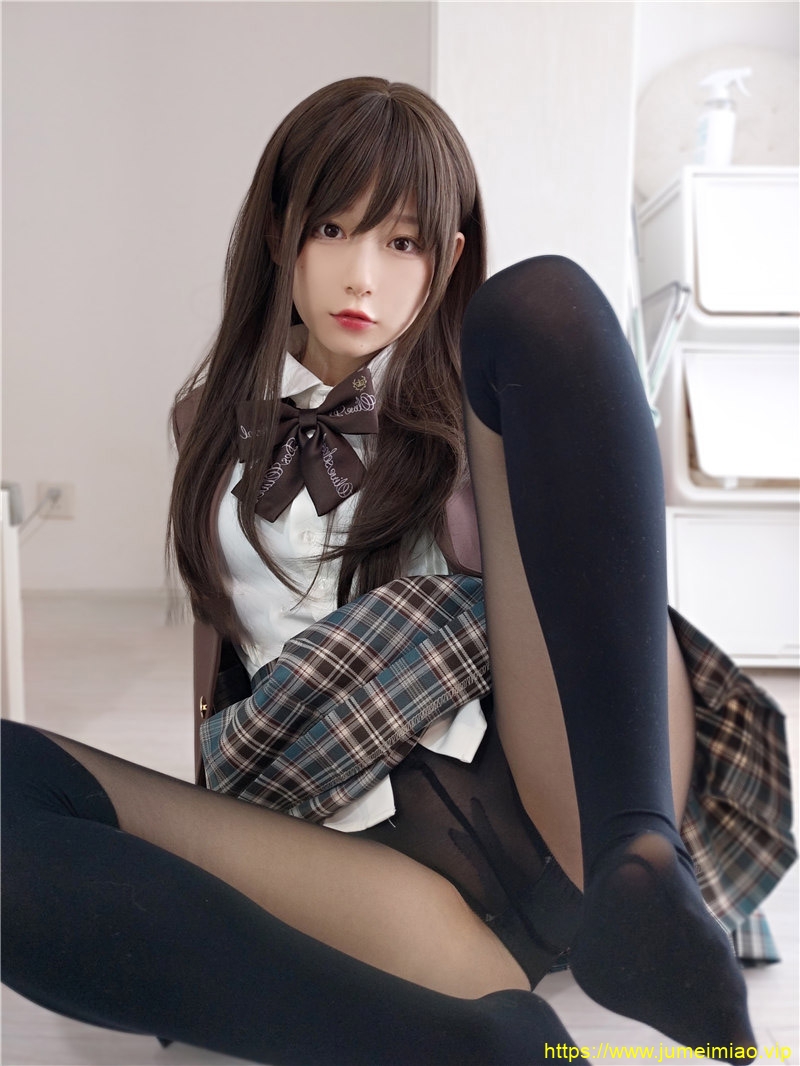 迷之呆梨 写真合集[61套][持续更新]